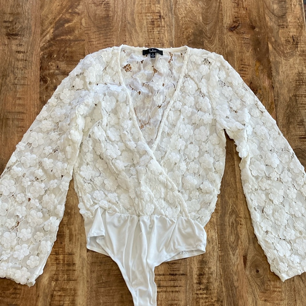 Elegant White Lace Bodysuit Top